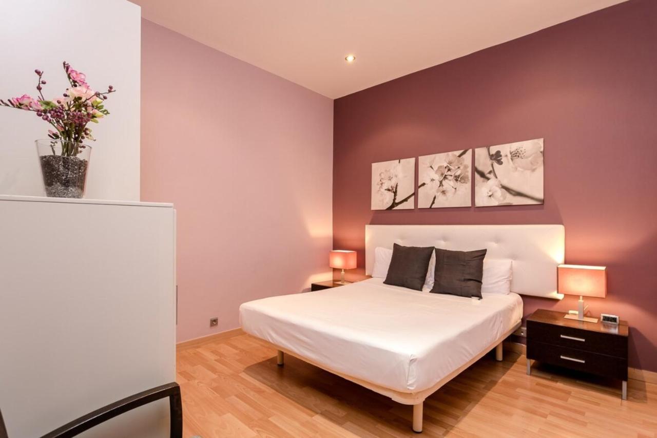 Fantastic 2 Bedroom 5 Minutes By Car From Plaza Catalunya Barcelona Exterior foto
