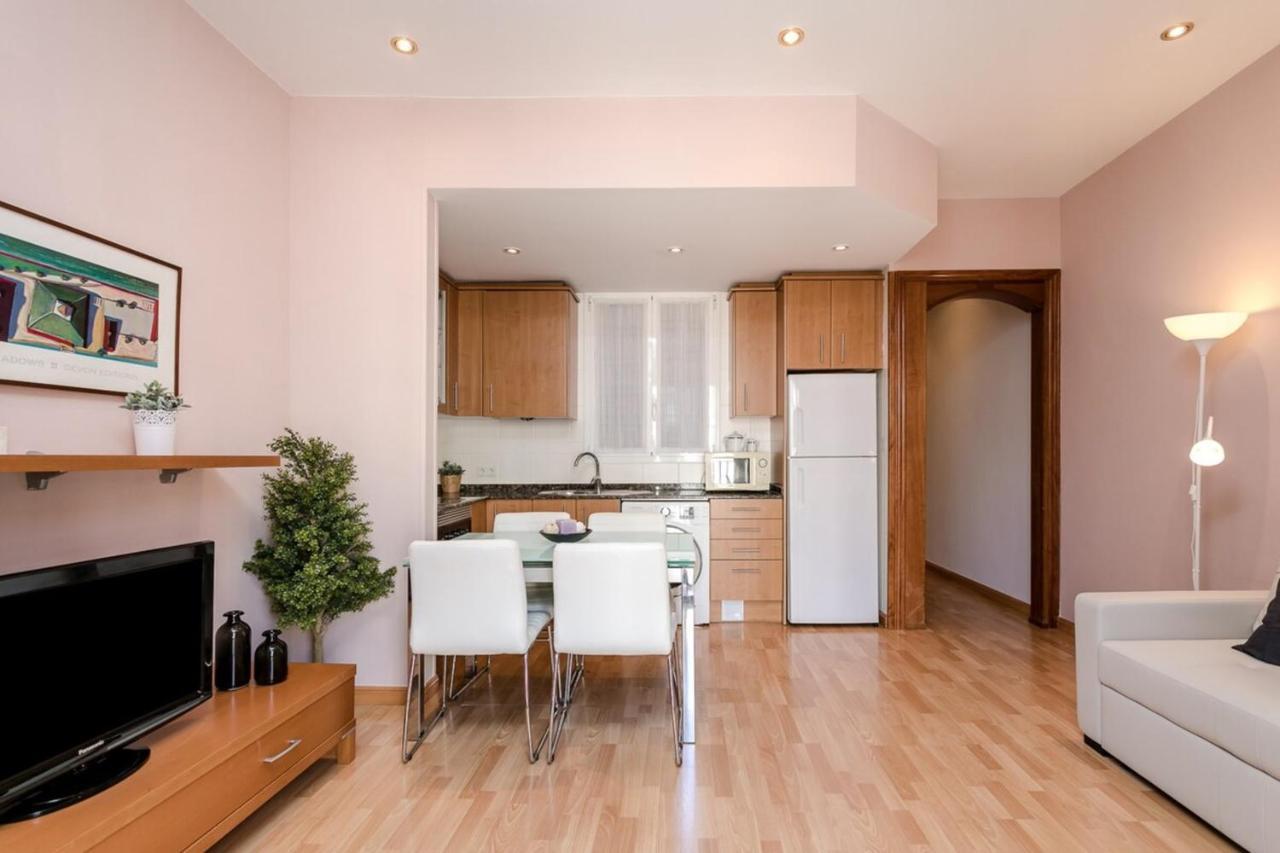 Fantastic 2 Bedroom 5 Minutes By Car From Plaza Catalunya Barcelona Exterior foto