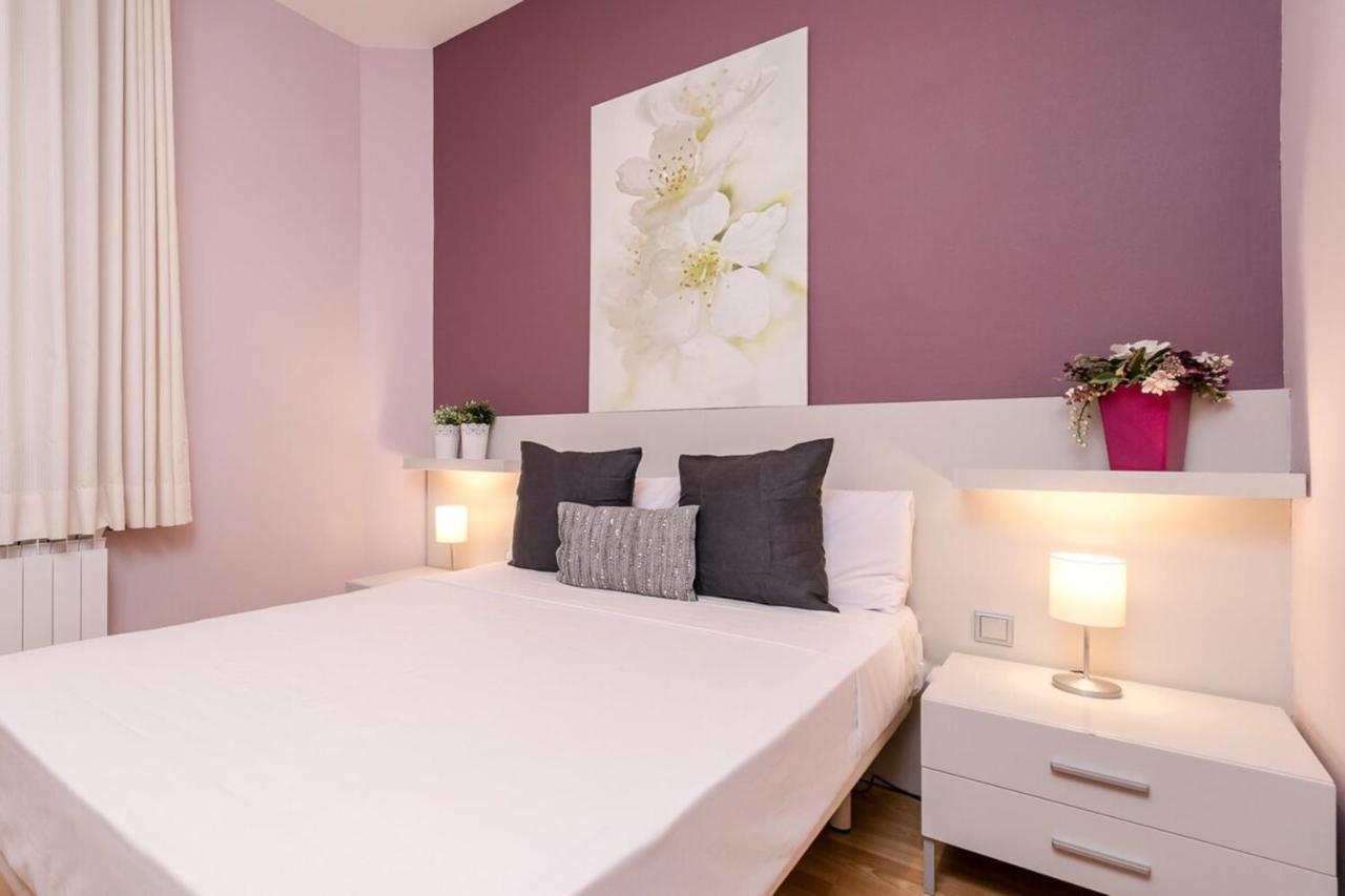 Fantastic 2 Bedroom 5 Minutes By Car From Plaza Catalunya Barcelona Exterior foto